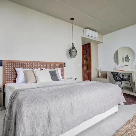 Hotel Umani - Free - Free Parking 4*