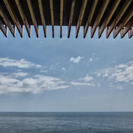 فندق Umani - Free - Free Parking 4*