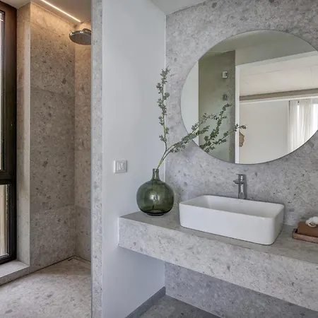 Umani - Free - Free Parking فندق 4*