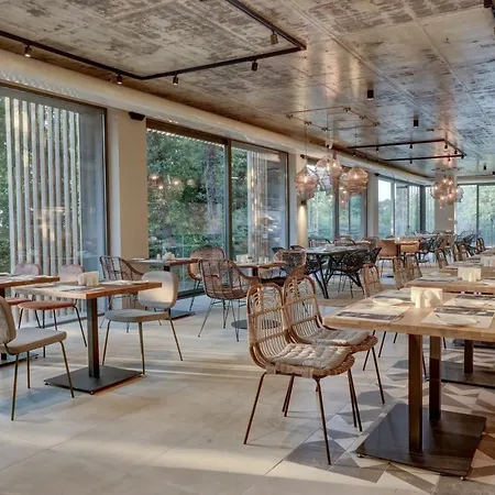 Umani - Free - Free Parking 4* ゴールデンサンド