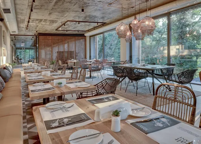 Umani - Free - Free Parking Hotel